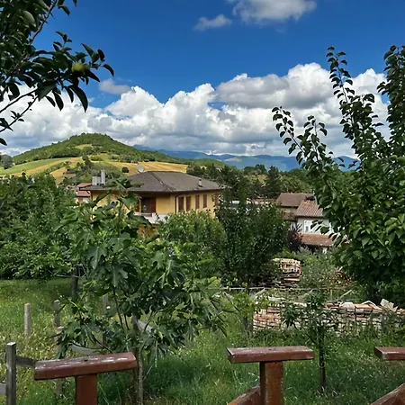 In Near Apennines Trails Дом отдыха Esanatoglia
