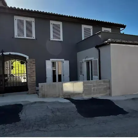 In Near Apennines Trails