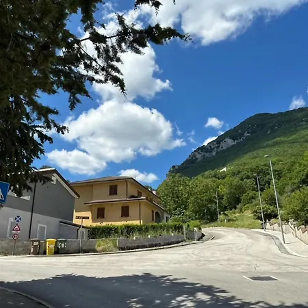 In Near Apennines Trails Дом отдыха Esanatoglia