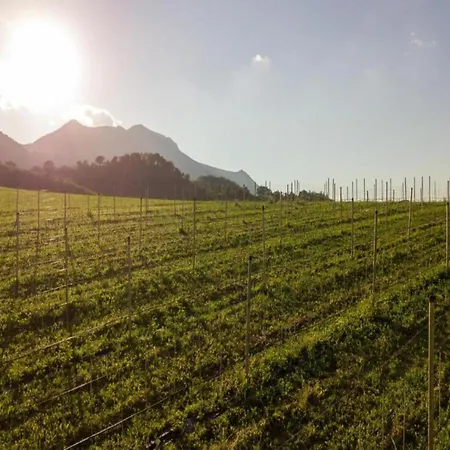 In Near Apennines Trails Дом отдыха Esanatoglia